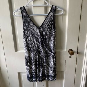 Dex black and white patterned romper